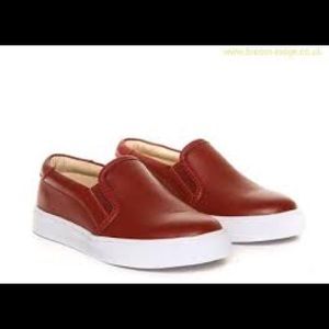 Akid Slip On LIV Burgundy Leather Sneakers 5Y